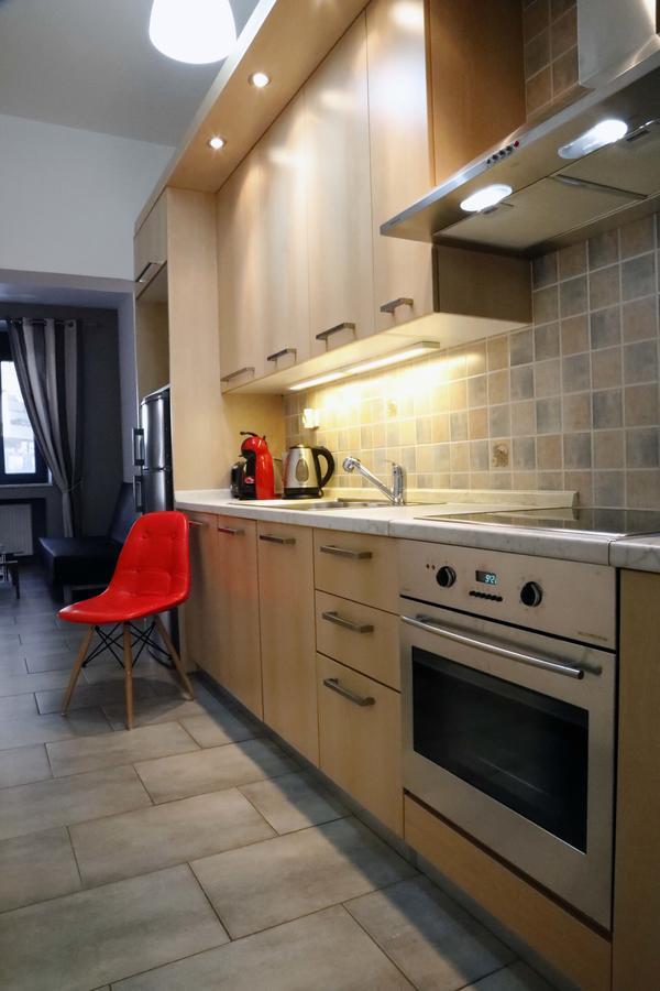 אתונה Gazi Boutique Apartment 2 מראה חיצוני תמונה