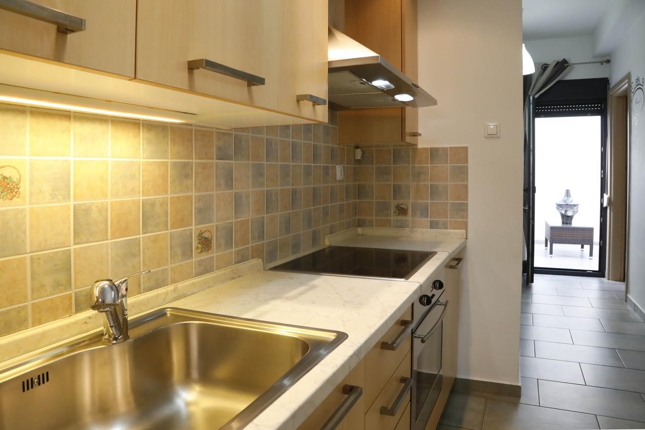 אתונה Gazi Boutique Apartment 2 מראה חיצוני תמונה