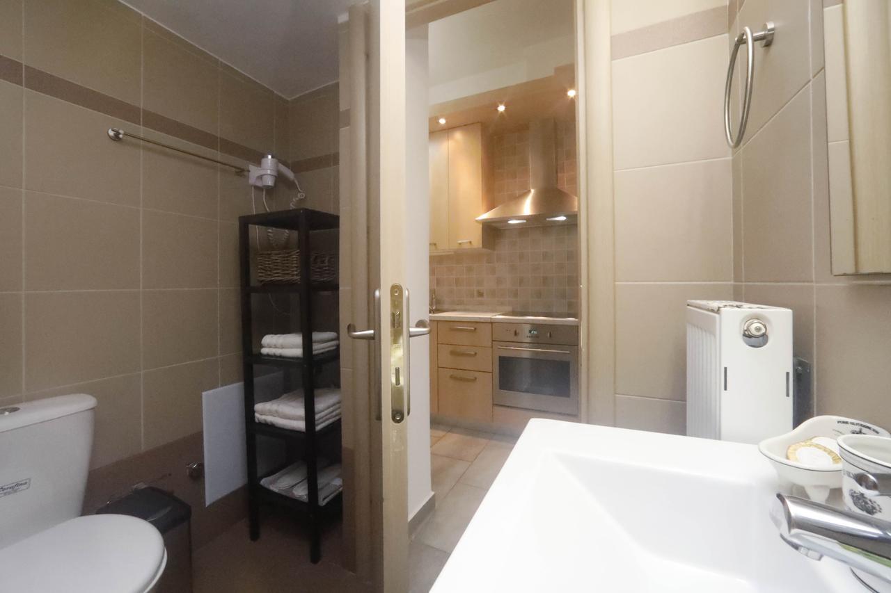 אתונה Gazi Boutique Apartment 2 מראה חיצוני תמונה